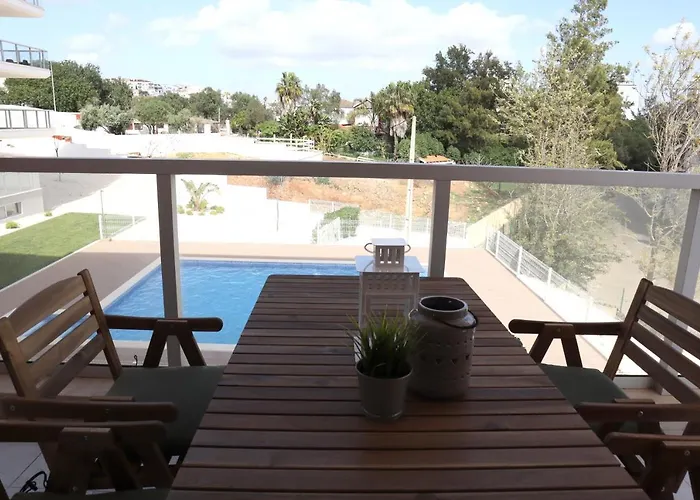 Premium By Algest 公寓