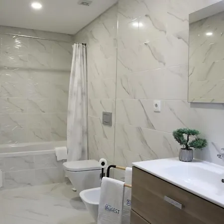 Premium By Algest Apartment *